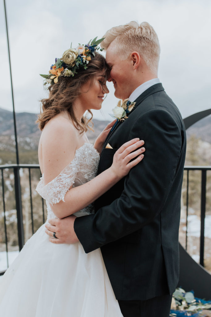 Wedding inspiration in Idaho Springs, Colorado